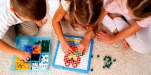 Lire la suite à propos de l’article 100 activités à faire avec les enfants à la maison