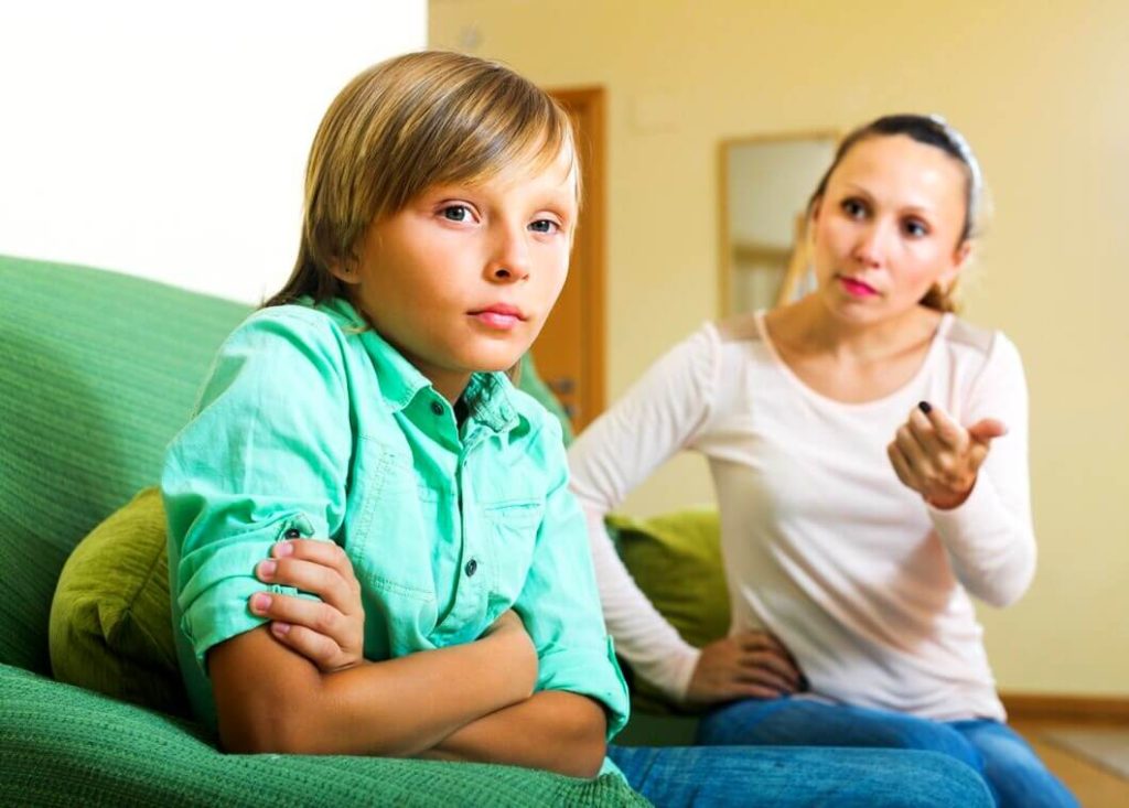 Maman dispute son garçon