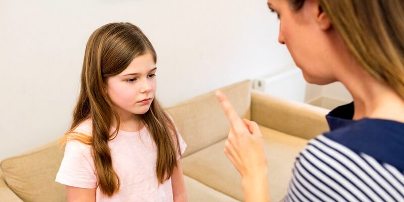 You are currently viewing Comment parler à mon enfant qui ne m&rsquo;écoute pas ?